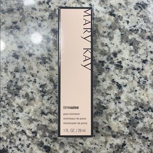 Mary Kay pore minimized